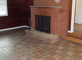  18212 Harmony Rd, Marengo, Il 60152 4 Beds 1.5 Baths 2,000 Sqf in Marengo, IL (Photo 3 of 5)