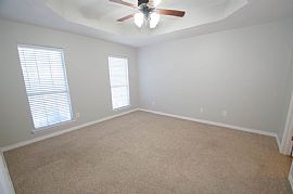 331 Portside Ct E, Mobile, Al 36695 in Mobile, AL (Photo 5 of 10)