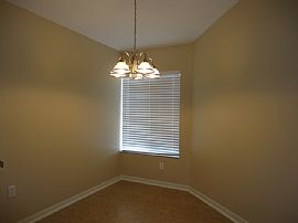 Single Family Home For Rent in Plant City, FL (Photo 6 of 6)