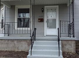  1629 17th St, Moline, Il 61265 2 Beds 1 Bath 1,110 Sqft in Moline, IL