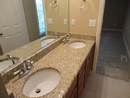 Single Family Home in Clemmons, NC (Photo 5 of 7)