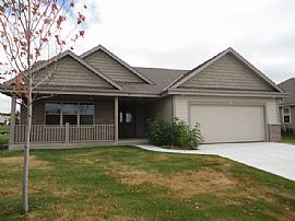 Single Family Home in Hartford, WI