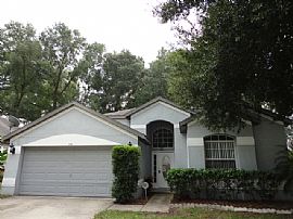 Single Family Home in Apopka, FL