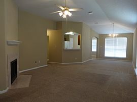 Single Family Home in East Troy, WI (Photo 2 of 8)