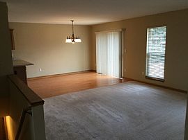 Single Family Home in East Troy, WI (Photo 3 of 8)