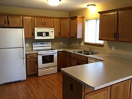 Single Family Home in East Troy, WI (Photo 5 of 8)