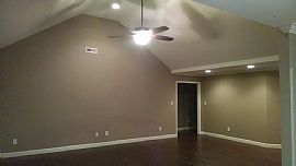 707 Hickory Ave, Muscle Shoals, Al 35661 in Muscle Shoals, AL (Photo 2 of 7)