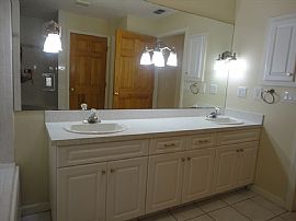 Single Family Home in Jarrell, TX (Photo 4 of 4)