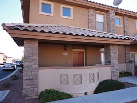 Single Family Home in Las Vegas, NV