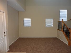 Single Family Home in Las Vegas, NV (Photo 2 of 9)