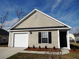 Single Family Home  For Rent.  in Goose Creek, SC