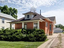 Single Family Home For Rent  in Greeley, CO