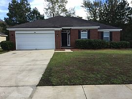 Single Family Home  For Rent. in Rincon, GA