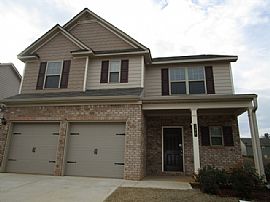 Single Family Home  For Rent. in Hampton, GA