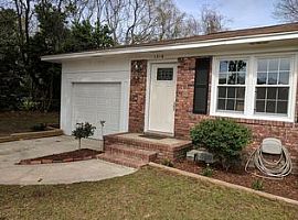 1316 Briarfield Ave, Charleston, Sc 29412 (747) 444-3766 in Charleston, SC (Photo 6 of 7)