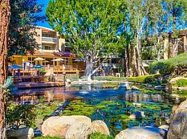 1775 Diamond St  in San Diego, CA (Photo 6 of 9)