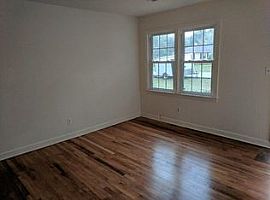  1316 Briarfield Ave, Charleston, Sc 29412 3 Beds 1.5 Baths 1,0 in Charleston, SC (Photo 2 of 5)