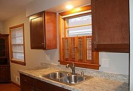  818 Iroquois Ave, Louisville, Ky 40214 3 Beds 1.5 Baths 1,050  in Louisville, KY (Photo 4 of 5)