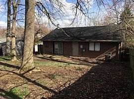  1537 Springfield Dr, Lexington, Ky 40515 3 Beds 1 Bath 1,107 S in Lexington, KY