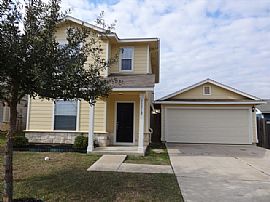 Single Family Home in Manor, TX