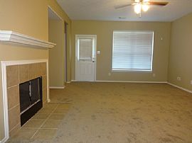 Single Family Home  in Humble, TX (Photo 3 of 3)