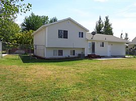 4 Bedroom and 1.5 Bath Recently Renovated and in Good Conditio  in West Point, UT (Photo 7 of 7)