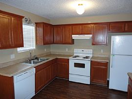 Single Family Home For Rent to Own with 4 Bedroom and 2 Bath   in Killeen, TX (Photo 3 of 5)