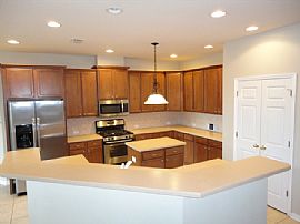 Beautiful Single Family Home For Rent  in Tampa Palms, FL (Photo 4 of 9)