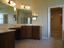 Beautiful Single Family Home For Rent  in Tampa Palms, FL (Photo 6 of 9)