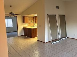 Single Family Home For Rent  in Cape Coral, FL (Photo 3 of 5)