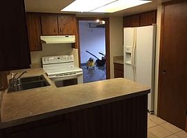 Single Family Home For Rent  in Cape Coral, FL (Photo 5 of 5)