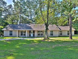 Single Family Home For Rent  in Lacombe, LA