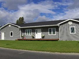 Single Family Home For Rent  in Fairbanks, AK