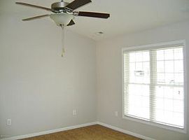 Single Family Home For Rent  in Jacksonville, NC (Photo 2 of 4)