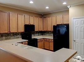 Single Family Home For Rent  in Land O Lakes, FL (Photo 3 of 4)