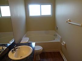 Single Family Home For Rent  in Jacksonville, FL (Photo 4 of 4)