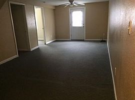  106 Wood Ct, Collinsville, Il 62234 4 Beds 2 Baths 2,100 Sqft in Collinsville, IL (Photo 4 of 4)