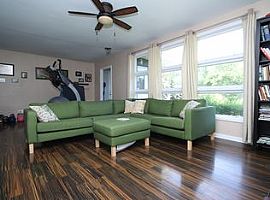  400 Forest Preserve Dr, Wood Dale, Il 60191 2 Beds 1 Bath 1,18 in Wood Dale, IL (Photo 3 of 4)