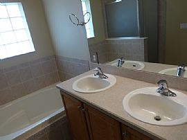 Single Family Home in Haines Creek, FL (Photo 6 of 7)