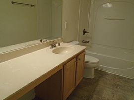 Single Family Home in Fairburn, GA (Photo 5 of 6)