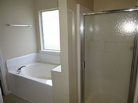 Single Family Home in Loganville, GA (Photo 5 of 6)