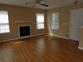 Single Family Home in Woodstock, GA (Photo 2 of 6)