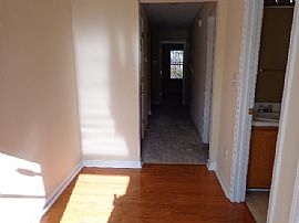 Single Family Home in Acworth, GA (Photo 2 of 6)