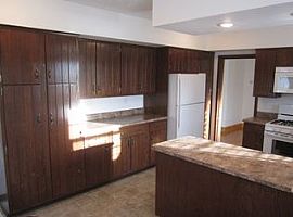  1916 Old Hershey Rd, Erie, Pa 16509 2 Beds 1.5 Baths 1,800 Sqf in Erie, PA (Photo 2 of 4)