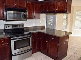 Single Family Home For Rent  in Mobile, AL (Photo 3 of 4)