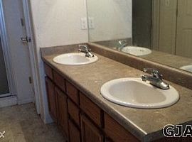 Single Family Home For Rent  in Grand Junction, CO (Photo 4 of 4)