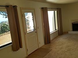 Single Family Home For Rent  in Pacifica, CA (Photo 4 of 4)