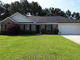 Single Family Home in Kroger, GA