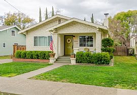 Warm and Welcoming 2 Bedroom, 1 Bathroom in Sacramento, CA