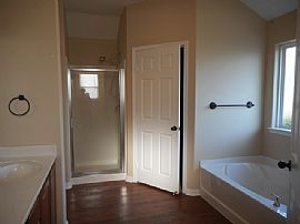 Single Family Home For Rent  in Portland, TX (Photo 4 of 6)